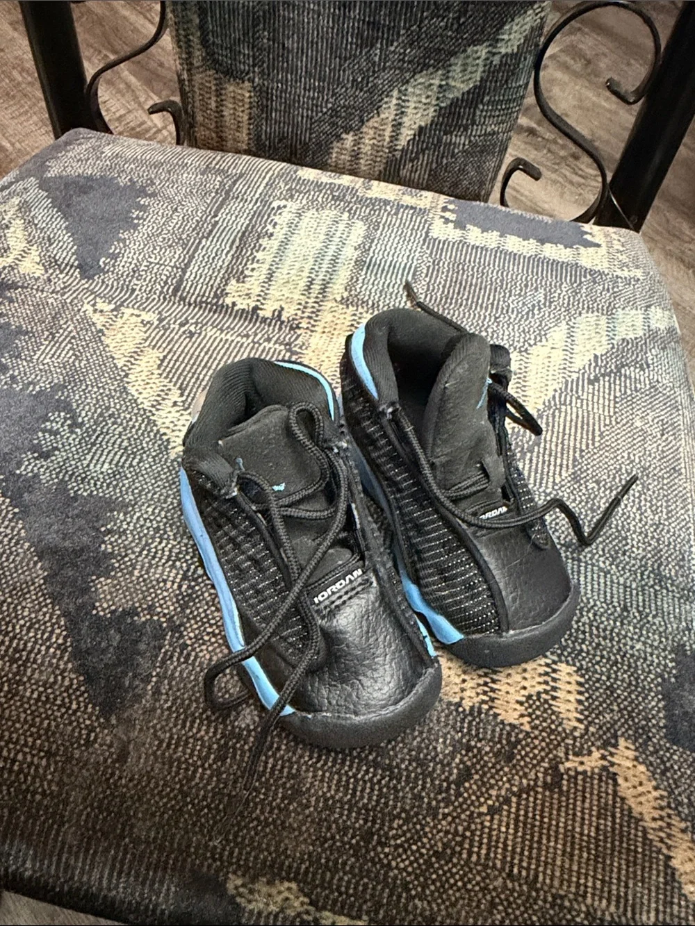 Jordan Kids Black and Light Blue Retro Sneakers